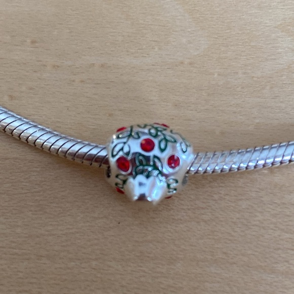 Chamilia Christmas Ornament charm - Picture 4 of 7